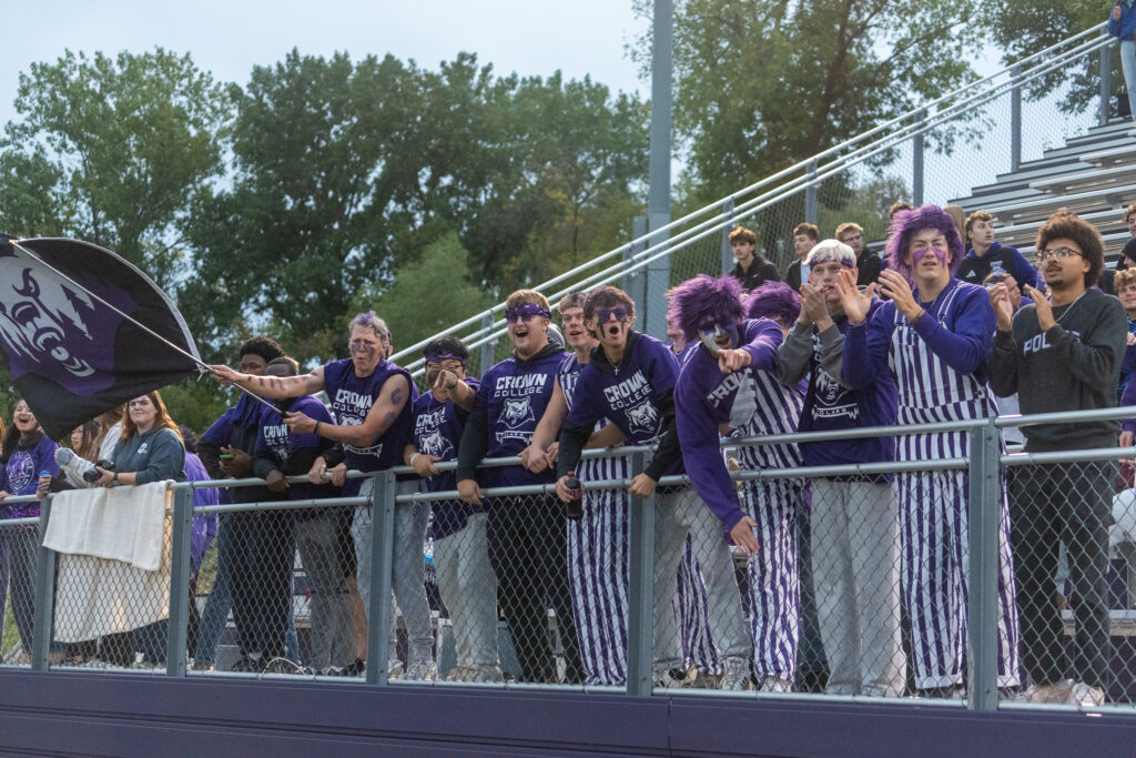 Homecoming Athletics and Crowd-17 (1)